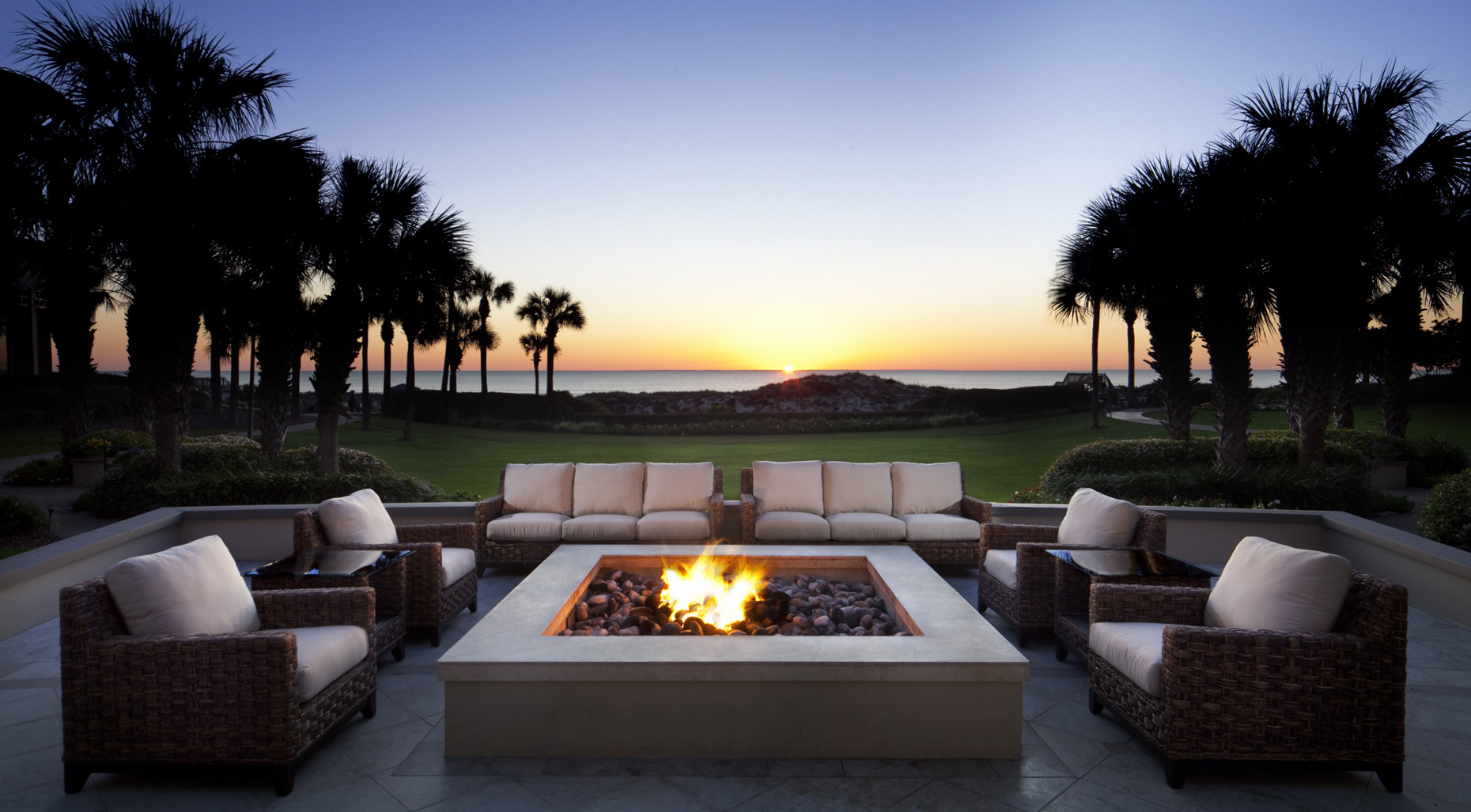 The Ritz-Carlton, Amelia Island outdoor fire pit | U.S.A. | 